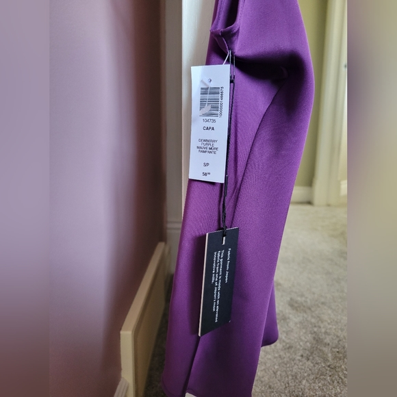 BNWT Babaton Tank - Picture 2 of 3